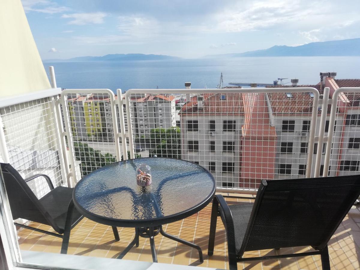 Apartman Rose Apartment Rijeka Exterior photo